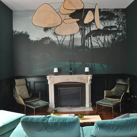 Les De La D'hiver Palissy Guest house