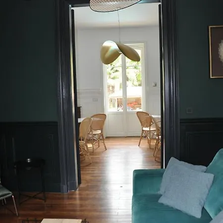 Les De La D'hiver Palissy Et Velleda Pensionat